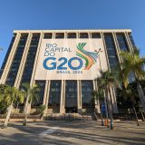 G20_2024_banner_at_the_Rio_de_Janeiro_municipal_prefecture_building